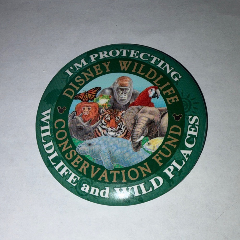 Vintage Disney Wildlife Conservation Fund Button Pin: 2002 Animal Safari